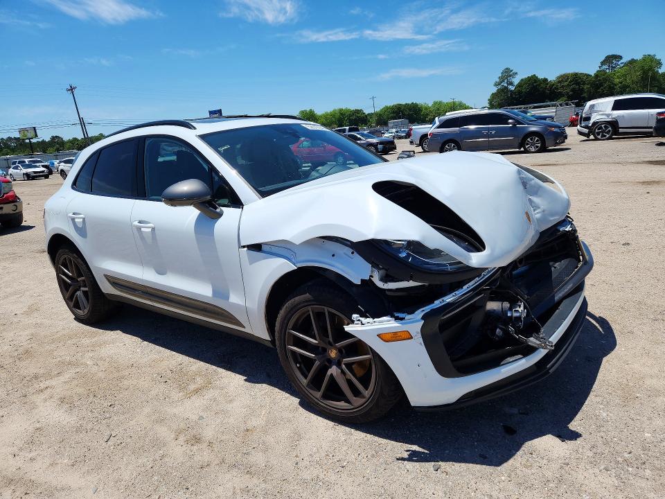 Продаж на аукціоні авто 2024 Porsche Macan, vin: WP1AA2A54RLB03570, номер лоту: 52047646