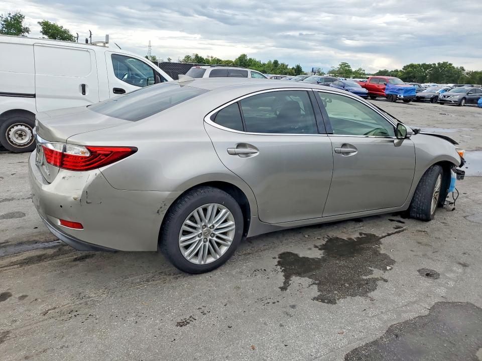 53123776 :رقم المزاد ، JTHBK1GG6F2208276 vin ، 2015 Lexus Es مزاد بيع