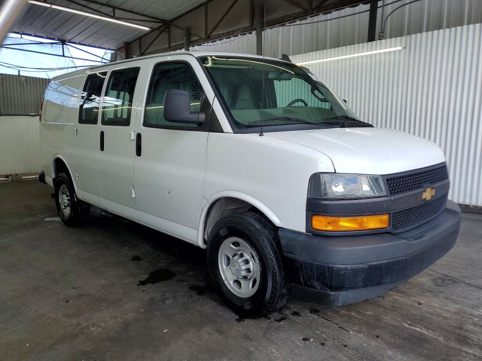 Продаж на аукціоні авто 2022 Chevrolet Express G2500, vin: 1GCWGAFPXN1217525, номер лоту: 54723986
