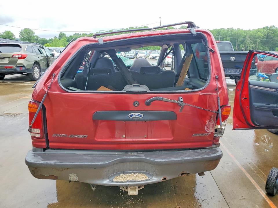 Auction sale of the 2000 Ford Explorer, vin: 1FMYU60X5YUA90981, lot number: 54338366