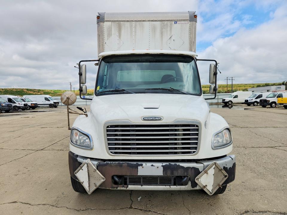 Продажа на аукционе авто 2014 Freightliner M2, vin: 1FVACXDT4EHFW4016, номер лота: 52230416