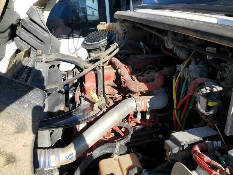 Продаж на аукціоні авто 2011 Freightliner M2, vin: 1FVHCYBS0BDBA6647, номер лоту: 52415856