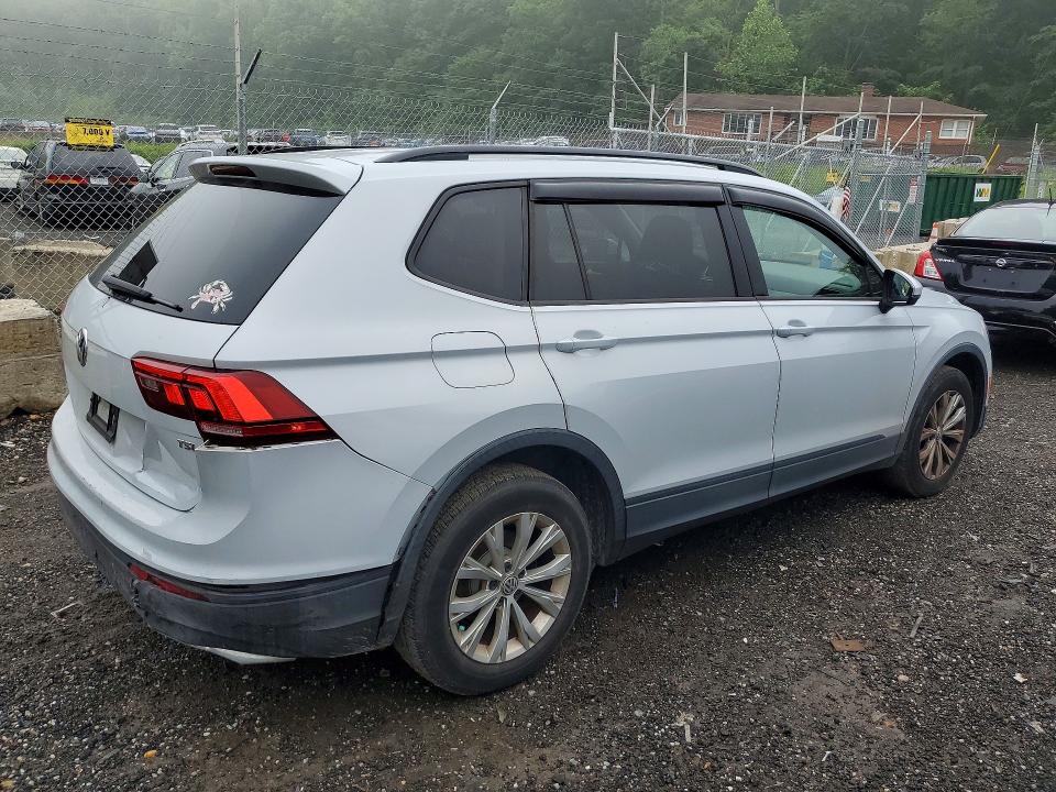 Aukcja sprzedaży 2018 Volkswagen Tiguan, vin: 3VV1B7AX1JM015268, numer aukcji: 54897756