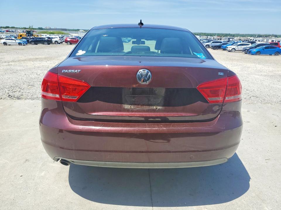 2013 Volkswagen Passat მანქანა იყიდება აუქციონზე, vin: 1VWBP7A38DC105506, აუქციონის ნომერი: 54912086