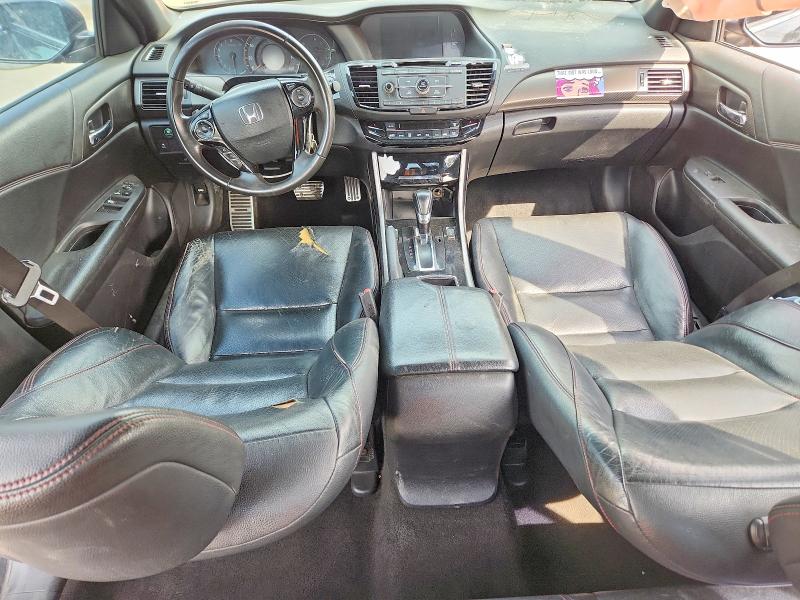 52681146 :رقم المزاد ، 1HGCR2F16HA197133 vin ، 2017 Honda Accord مزاد بيع