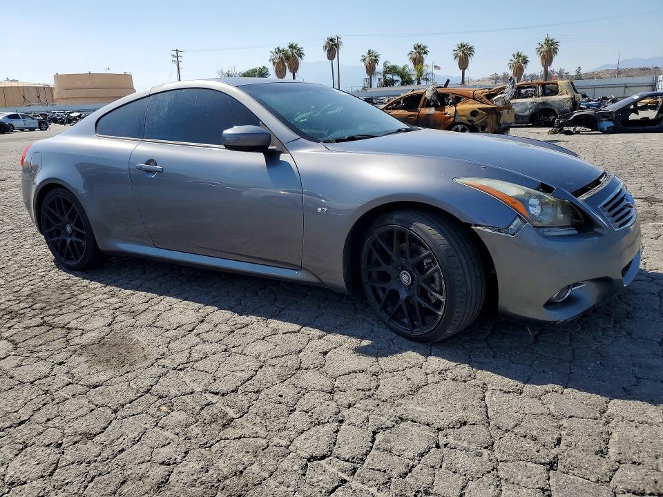 53844386 :رقم المزاد ، JN1CV6EK5FM871377 vin ، 2015 Infiniti Q60 Coupe مزاد بيع