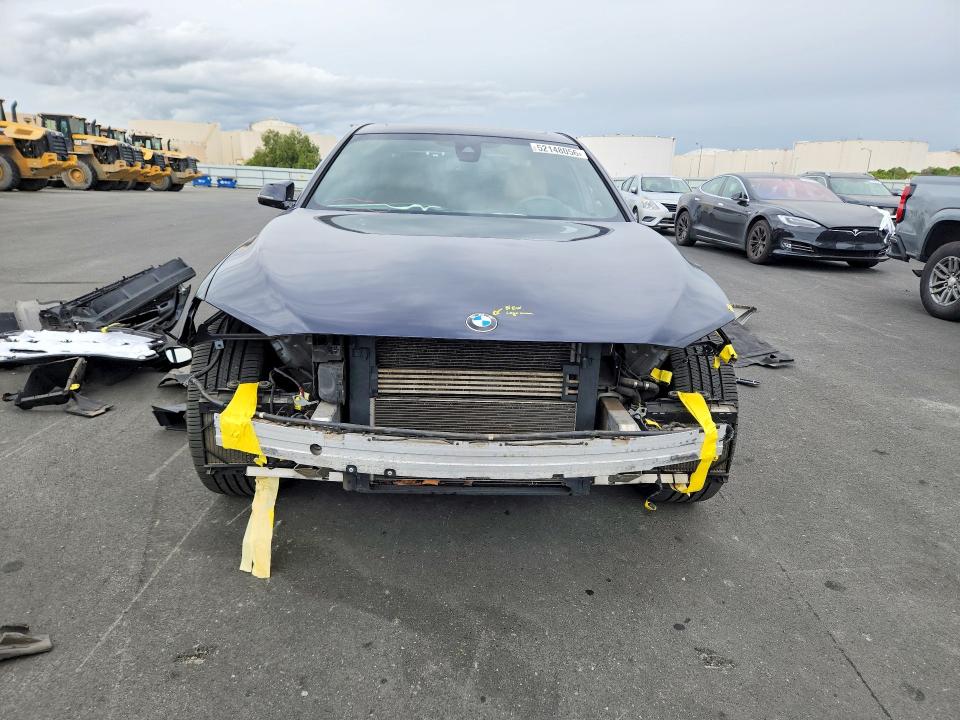 52148056 :رقم المزاد ، WBAYB6C53FD966137 vin ، 2015 Bmw 750 مزاد بيع