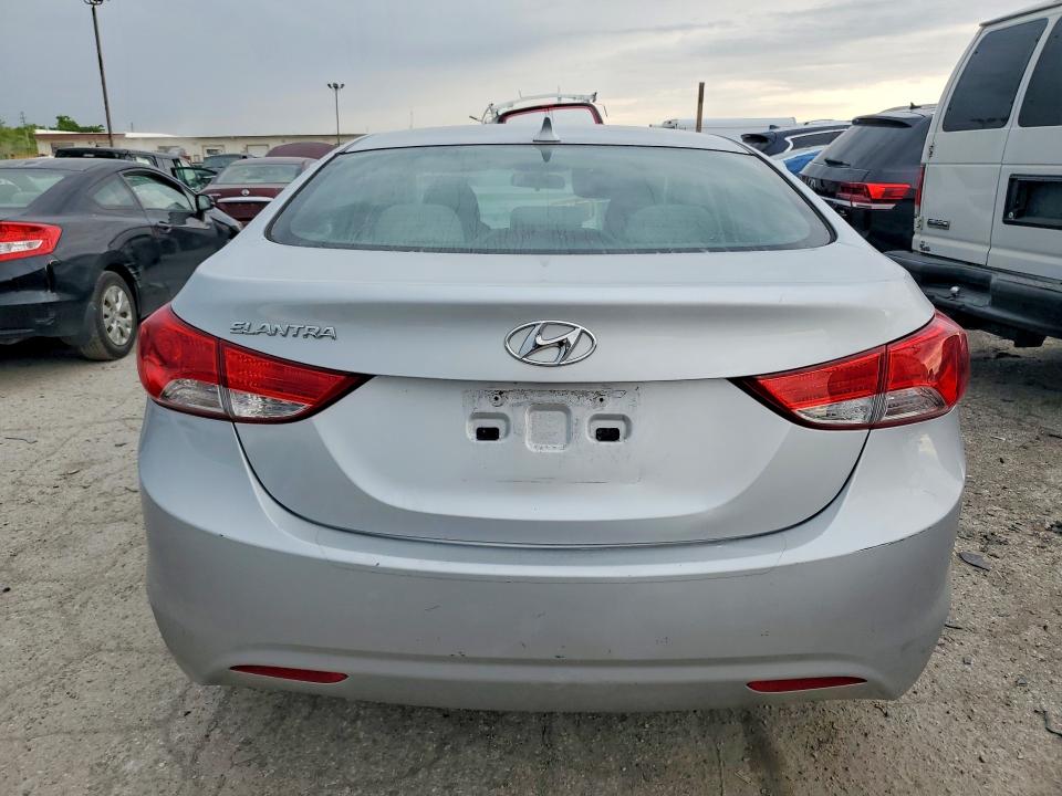 2013 Hyundai Elantra მანქანა იყიდება აუქციონზე, vin: 5NPDH4AE0DH359546, აუქციონის ნომერი: 52863316