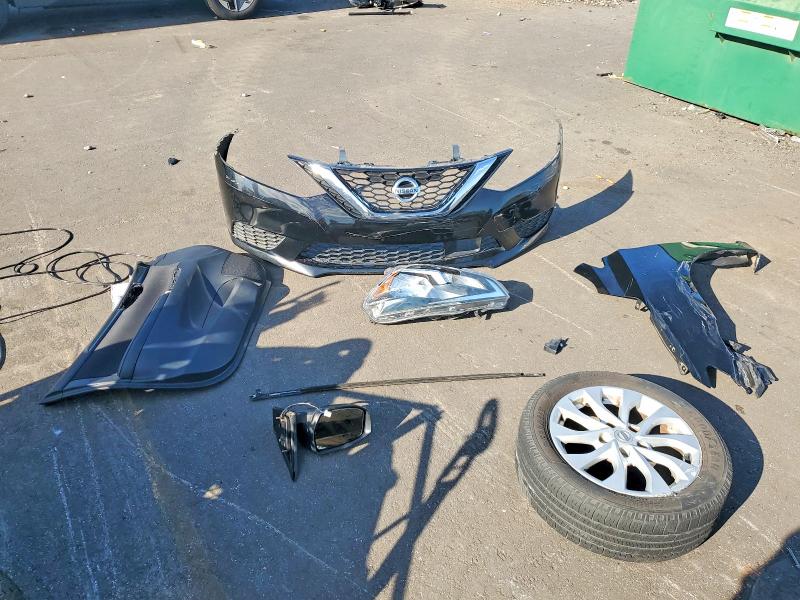 2018 Nissan Sentra მანქანა იყიდება აუქციონზე, vin: 3N1AB7AP8JY243228, აუქციონის ნომერი: 53422606