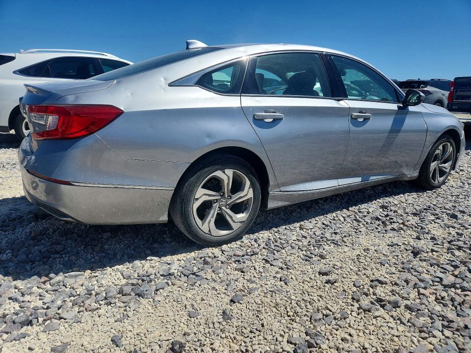 Продажа на аукционе авто 2018 Honda Accord, vin: 1HGCV1F49JA047068, номер лота: 53106226