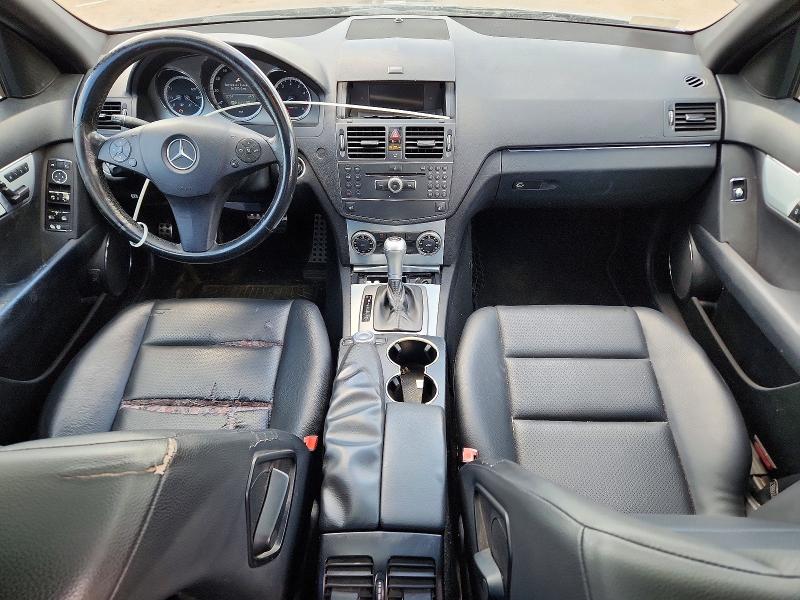 52957586 :رقم المزاد ، WDDGF81X69F213350 vin ، 2009 Mercedes-benz C مزاد بيع