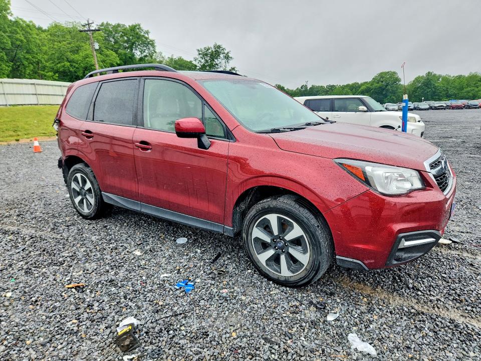 Продаж на аукціоні авто 2017 Subaru Forester, vin: JF2SJAGC3HH577695, номер лоту: 52019016