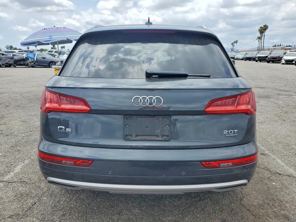 55015606 :رقم المزاد ، WA1ANAFY1J2010903 vin ، 2018 Audi Q5 مزاد بيع