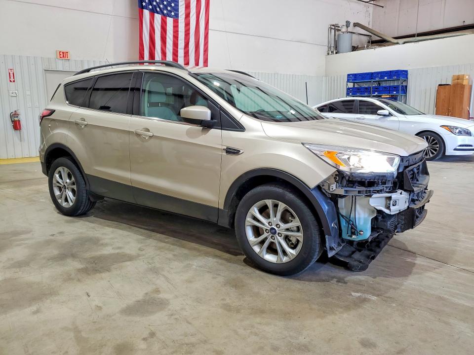 2017 Ford Escape მანქანა იყიდება აუქციონზე, vin: 1FMCU9G96HUD53658, აუქციონის ნომერი: 55309106