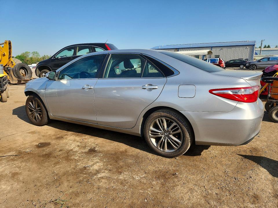 53720086 :رقم المزاد ، 4T1BF1FK4HU751186 vin ، 2017 Toyota Camry مزاد بيع