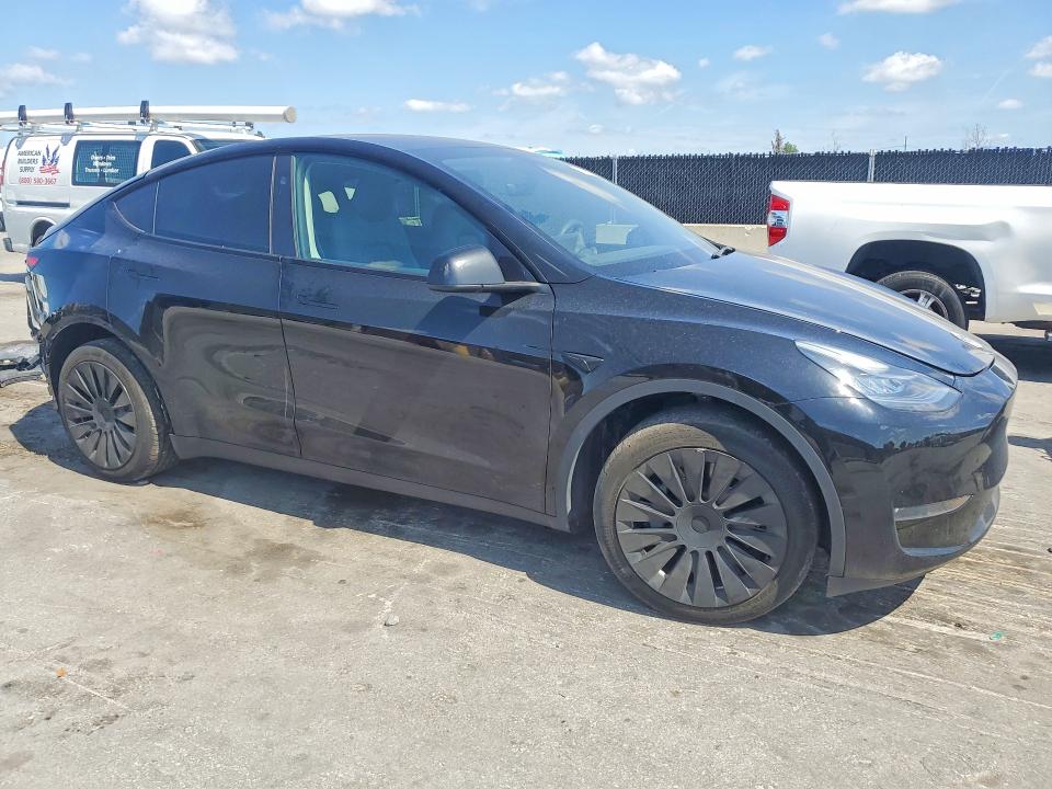 51289946 :رقم المزاد ، 7SAYGDEE3PA140632 vin ، 2023 Tesla Model Y مزاد بيع
