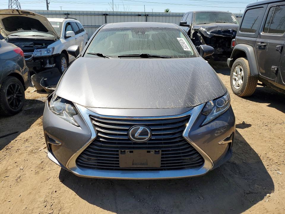Продажа на аукционе авто 2018 Lexus Es, vin: 58ABK1GG8JU116055, номер лота: 53224876