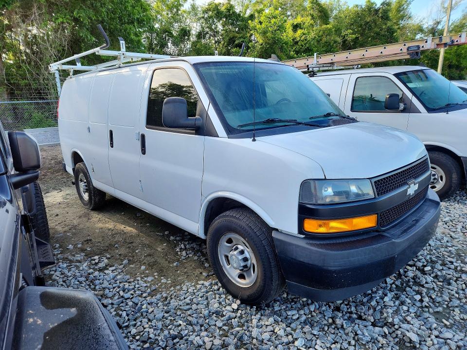 2020 Chevrolet Express G2500 მანქანა იყიდება აუქციონზე, vin: 1GCWGAFP2L1155258, აუქციონის ნომერი: 53049386