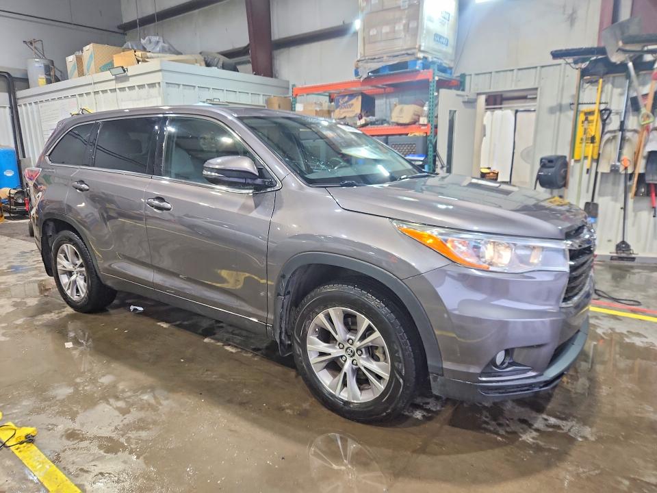 Aukcja sprzedaży 2016 Toyota Highlander, vin: 5TDBKRFH1GS327664, numer aukcji: 55499446
