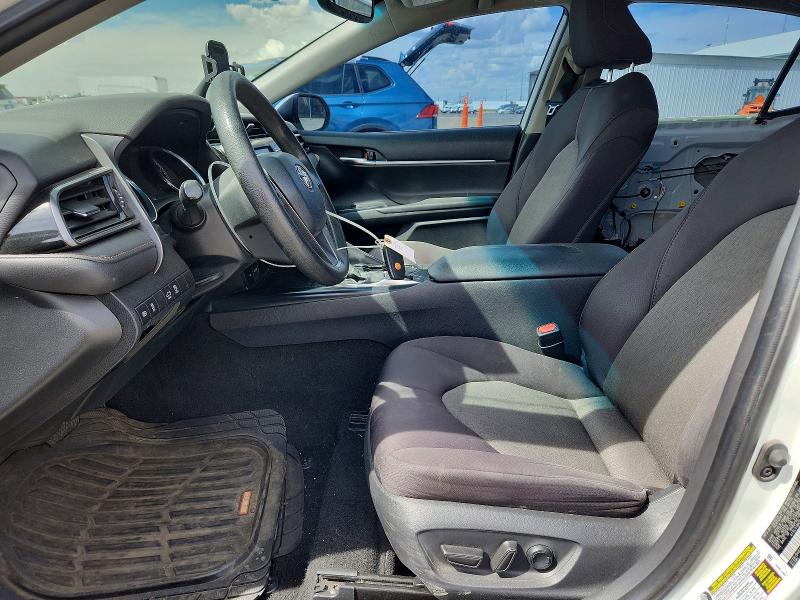 54445556 :رقم المزاد ، 4T1L11BK3LU011792 vin ، 2020 Toyota Camry Le مزاد بيع