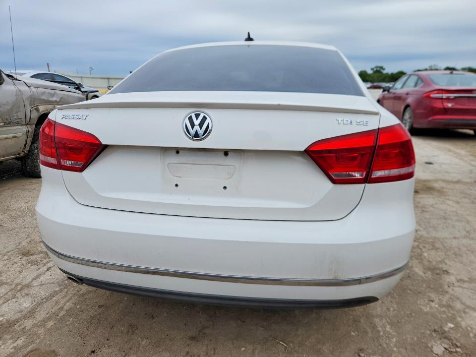 52227456 :رقم المزاد ، 1VWBN7A39CC036457 vin ، 2012 Volkswagen Passat مزاد بيع