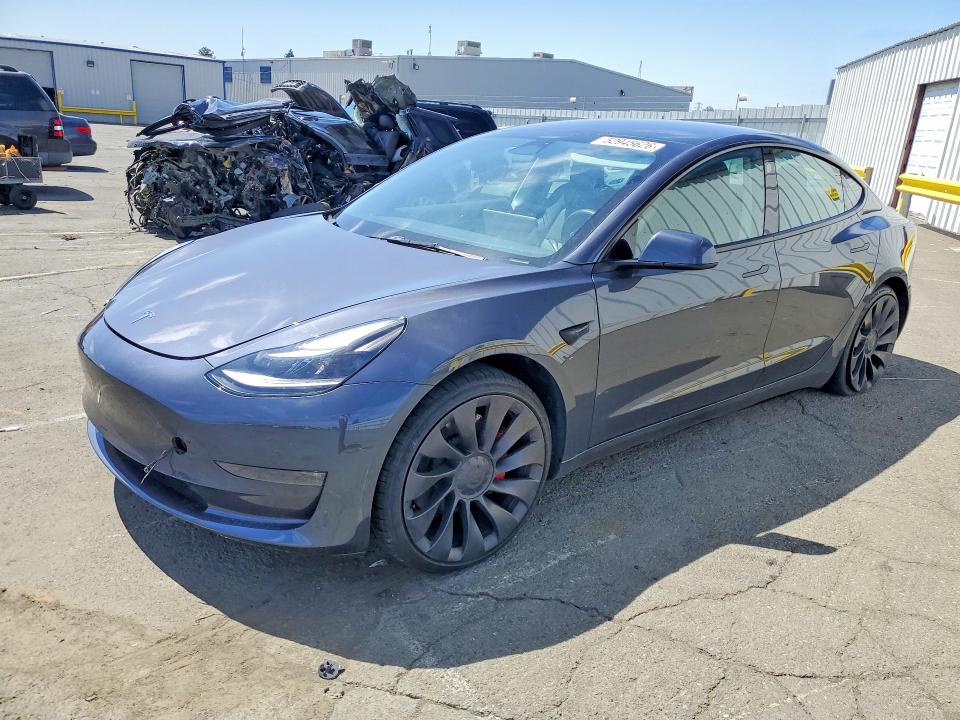 Продажа на аукционе авто 2023 Tesla Model 3, vin: 5YJ3E1EC7PF383860, номер лота: 52945626