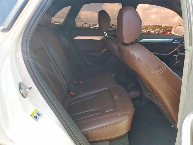 51354696 :رقم المزاد ، WA1EFCFS0GR010915 vin ، 2016 Audi Q3 مزاد بيع