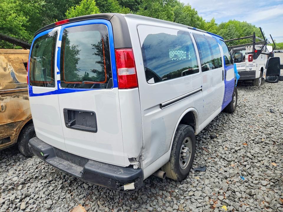 Продажа на аукционе авто 2022 Chevrolet Express G2500, vin: 1GCWGAFP0N1270413, номер лота: 52665276