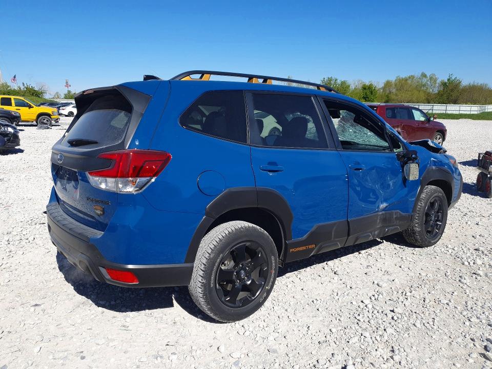 Продаж на аукціоні авто 2024 Subaru Forester, vin: JF2SKAJC0RH527568, номер лоту: 53586546