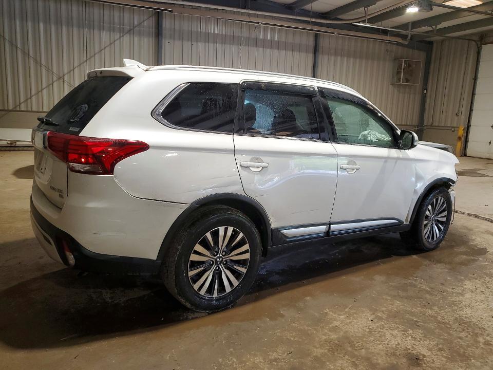 2019 Mitsubishi Outlander მანქანა იყიდება აუქციონზე, vin: JA4AZ3A33KZ004038, აუქციონის ნომერი: 54007426