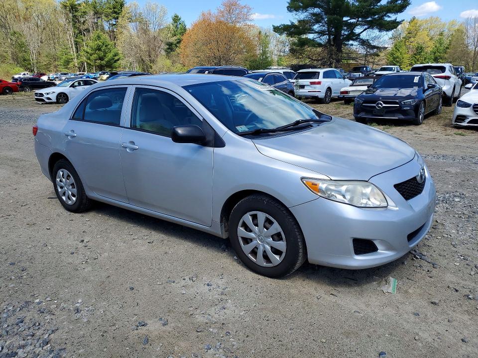 52882016 :رقم المزاد ، 2T1BU4EE6AC235793 vin ، 2010 Toyota Corolla مزاد بيع