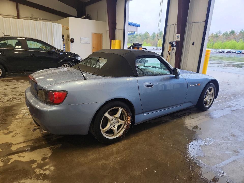 53692576 :رقم المزاد ، JHMAP11472T002562 vin ، 2002 Honda S 2000 مزاد بيع