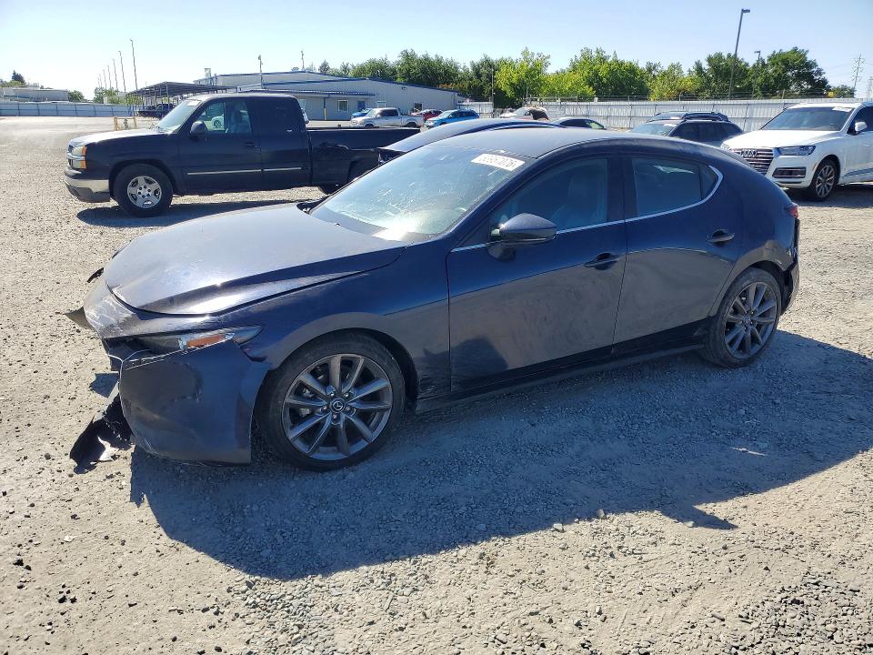 Auction sale of the 2021 Mazda 3, vin: JM1BPAKL2M1323726, lot number: 53957076