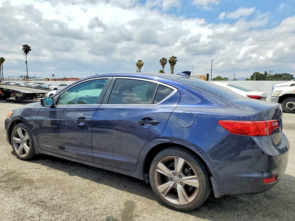 55044976 :رقم المزاد ، 19VDE1F33FE001176 vin ، 2015 Acura Ilx مزاد بيع