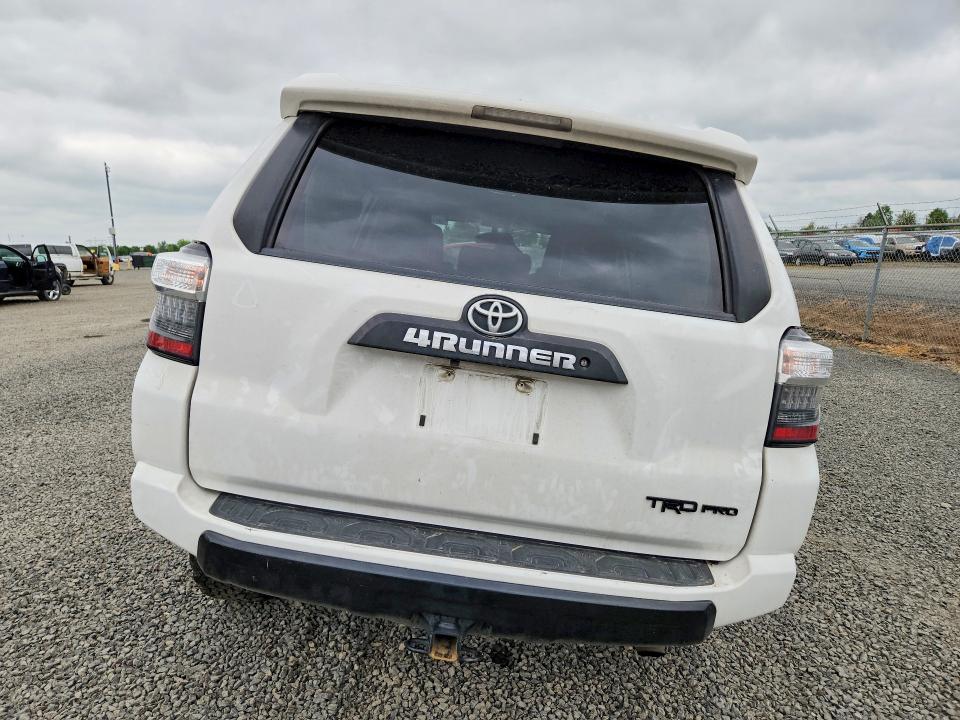 Продажа на аукционе авто 2018 Toyota 4runner, vin: JTEBU5JR5J5584841, номер лота: 52519766