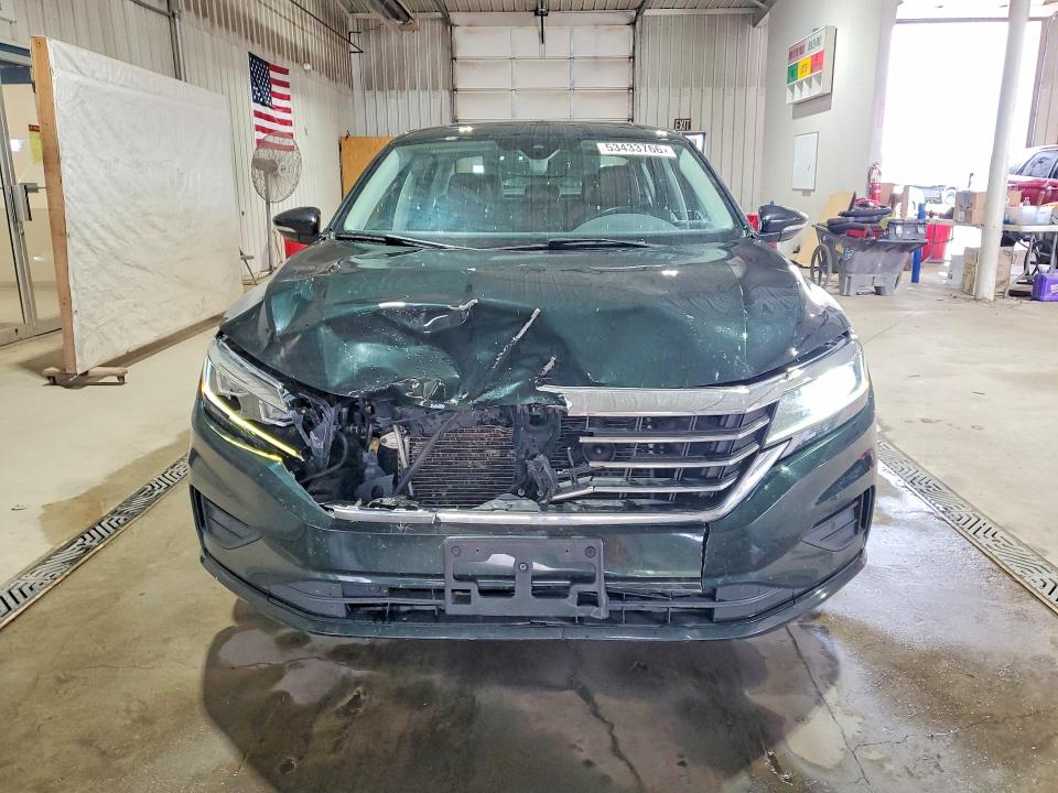 Продажа на аукционе авто 2022 Volkswagen Passat, vin: 1VWBA7A34NC003736, номер лота: 53433766