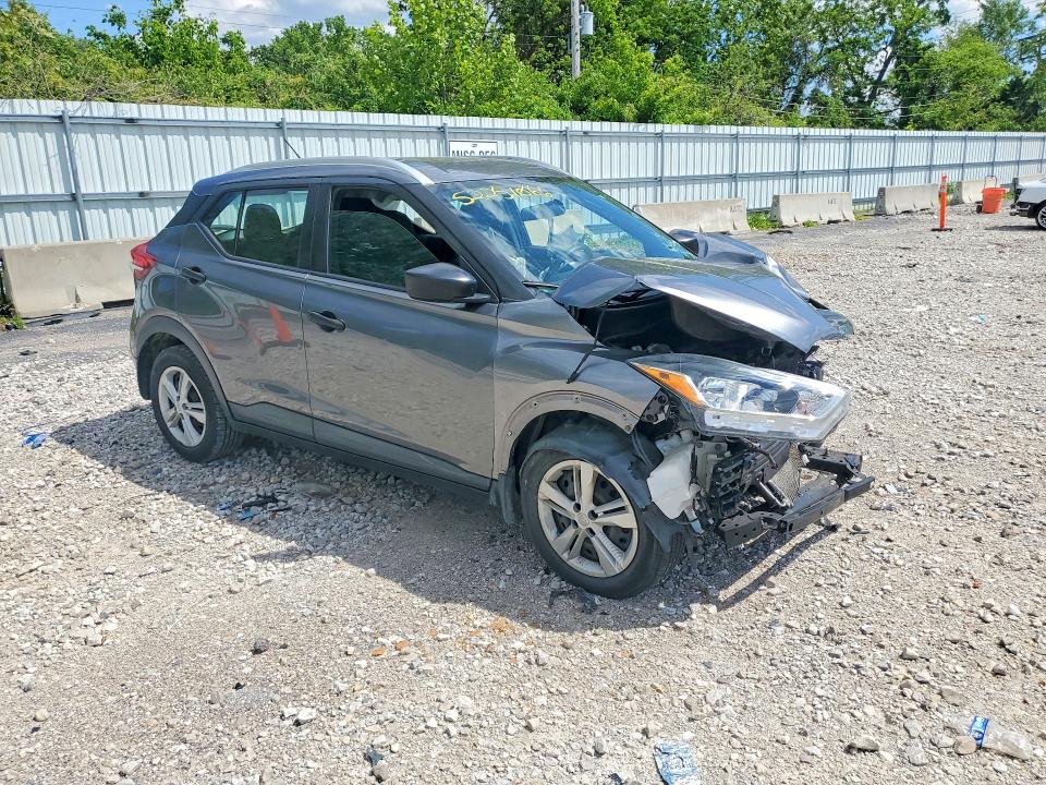 52251066 :رقم المزاد ، 3N1CP5CU5JL543792 vin ، 2018 Nissan Kicks مزاد بيع