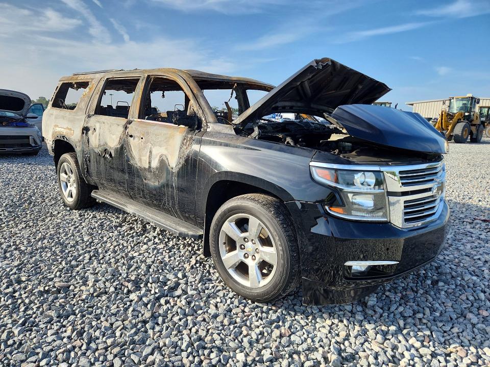 55227306 :رقم المزاد ، 1GNSKJKC4HR389403 vin ، 2017 Chevrolet Suburban مزاد بيع