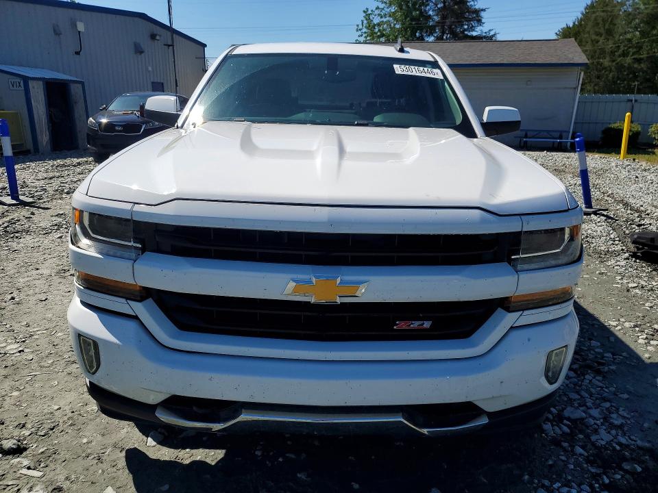 Продаж на аукціоні авто 2017 Chevrolet Silverado, vin: 3GCUKREC3HG394975, номер лоту: 53016446