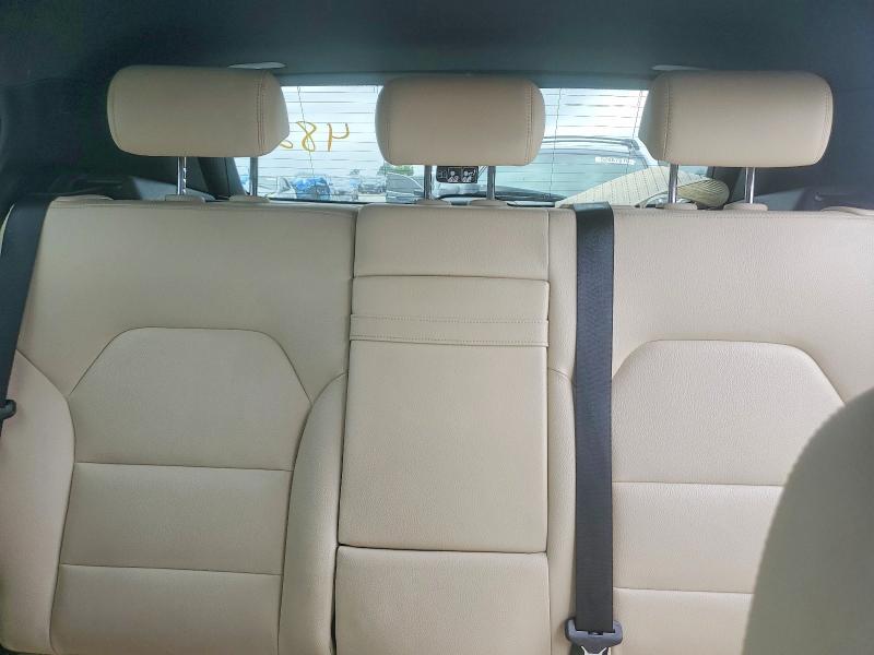 52161676 :رقم المزاد ، WDCTG4EB5JJ504821 vin ، 2018 Mercedes-benz Gla مزاد بيع