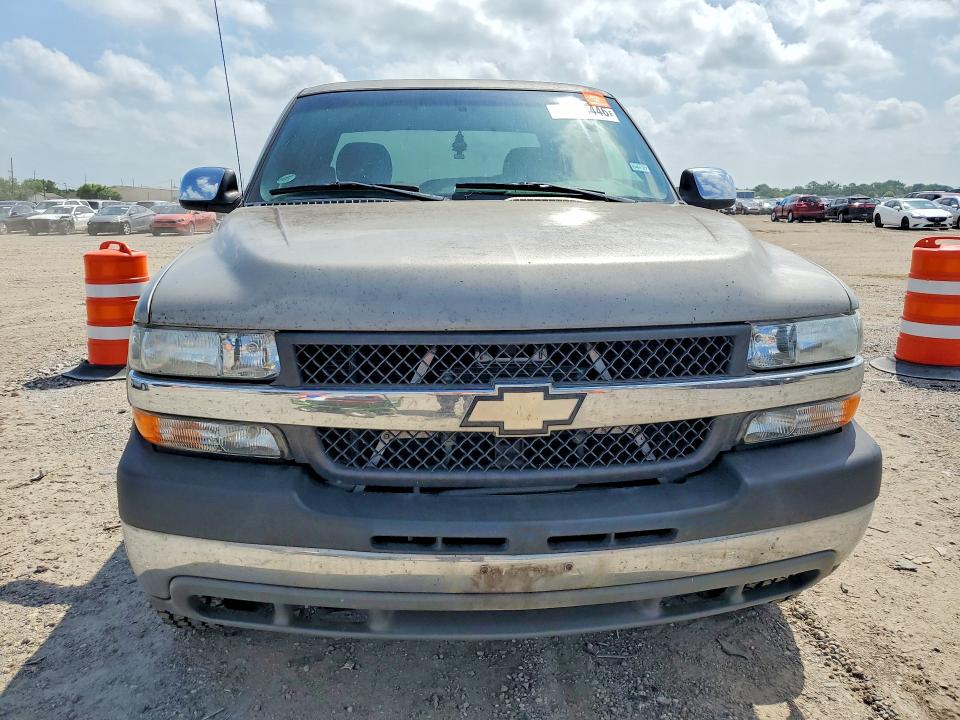 2001 Chevrolet Silverado მანქანა იყიდება აუქციონზე, vin: 1GCHC23G41F125774, აუქციონის ნომერი: 55118446
