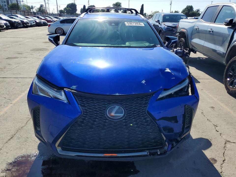 53073956 :رقم المزاد ، JTHY3JBH8K2017377 vin ، 2019 Lexus Ux 200 مزاد بيع