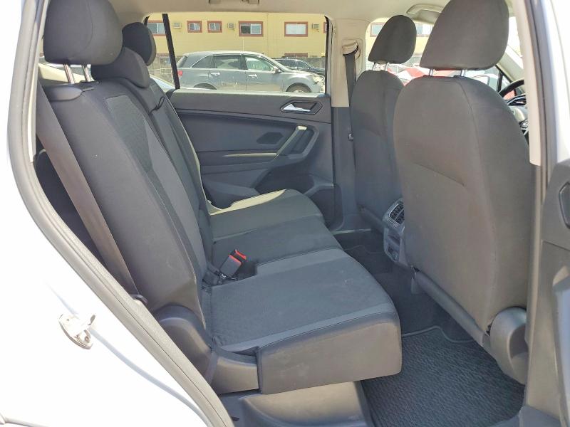 Продаж на аукціоні авто 2018 Volkswagen Tiguan, vin: 3VV1B7AX8JM078450, номер лоту: 52557896