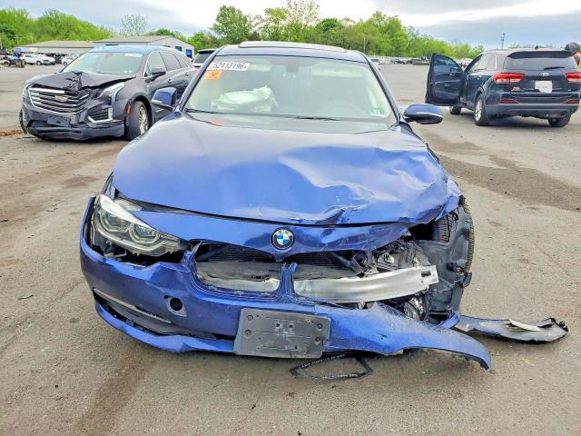 52413196 :رقم المزاد ، WBA8E1G58JNU89440 vin ، 2018 Bmw 320 مزاد بيع