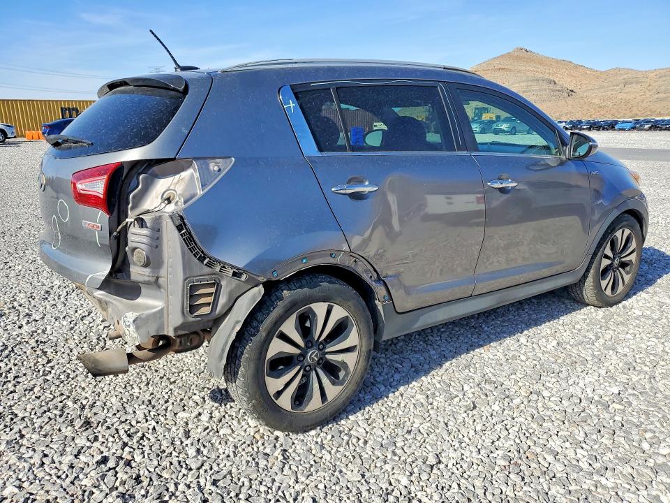 53537406 :رقم المزاد ، KNDPCCA64B7118122 vin ، 2011 Kia Sportage مزاد بيع