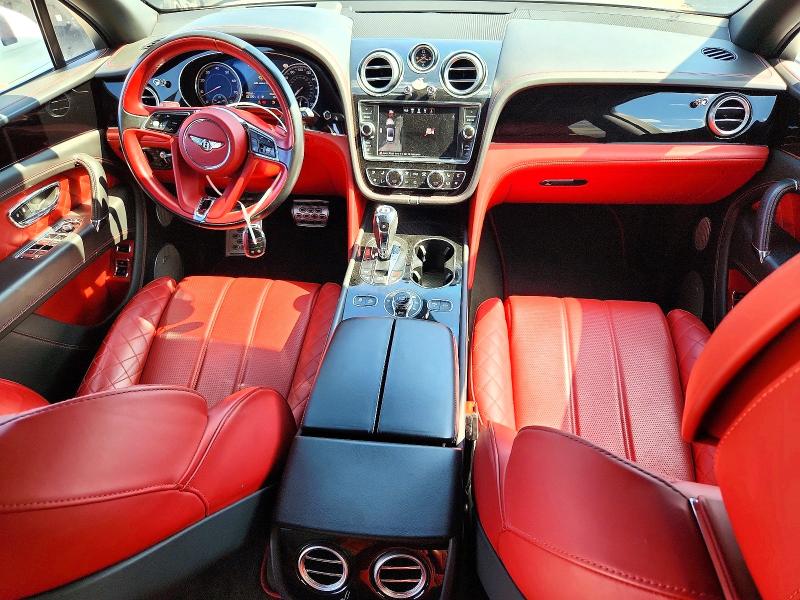 Продаж на аукціоні авто 2018 Bentley Bentayga, vin: SJAAC2ZV8JC017622, номер лоту: 55376166