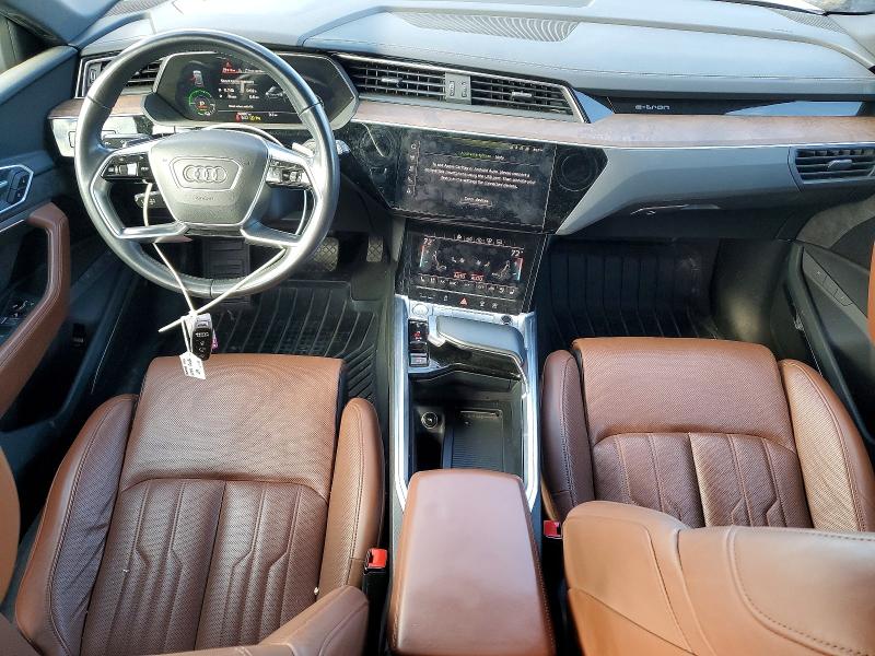 Продаж на аукціоні авто 2019 Audi E-tron, vin: WA1VABGE1KB017214, номер лоту: 53086986