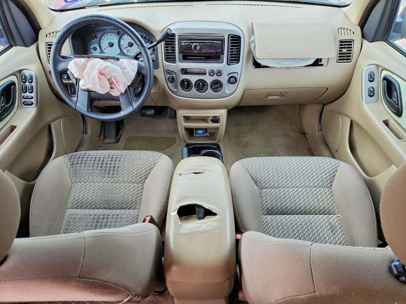 2004 Ford Escape მანქანა იყიდება აუქციონზე, vin: 1FMYU93174DA21812, აუქციონის ნომერი: 54980296
