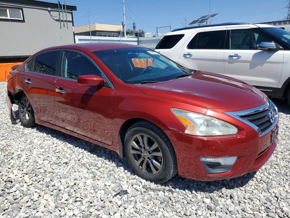 2015 Nissan Altima მანქანა იყიდება აუქციონზე, vin: 1N4AL3AP9FC463485, აუქციონის ნომერი: 53661706