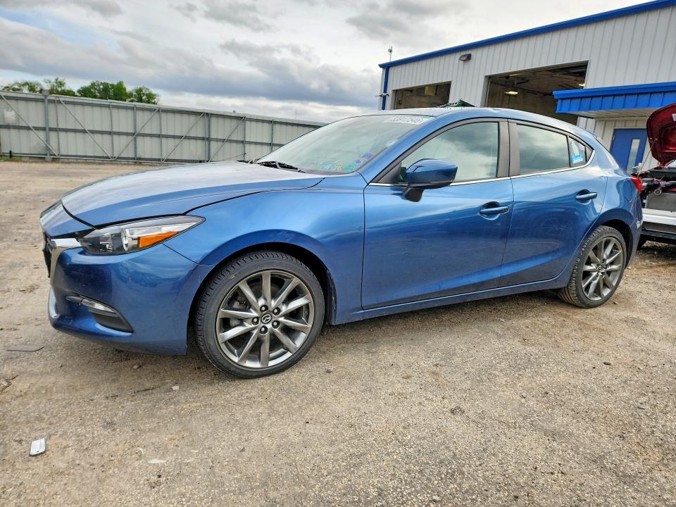 Продаж на аукціоні авто 2018 Mazda 3, vin: 3MZBN1L37JM266763, номер лоту: 53917546